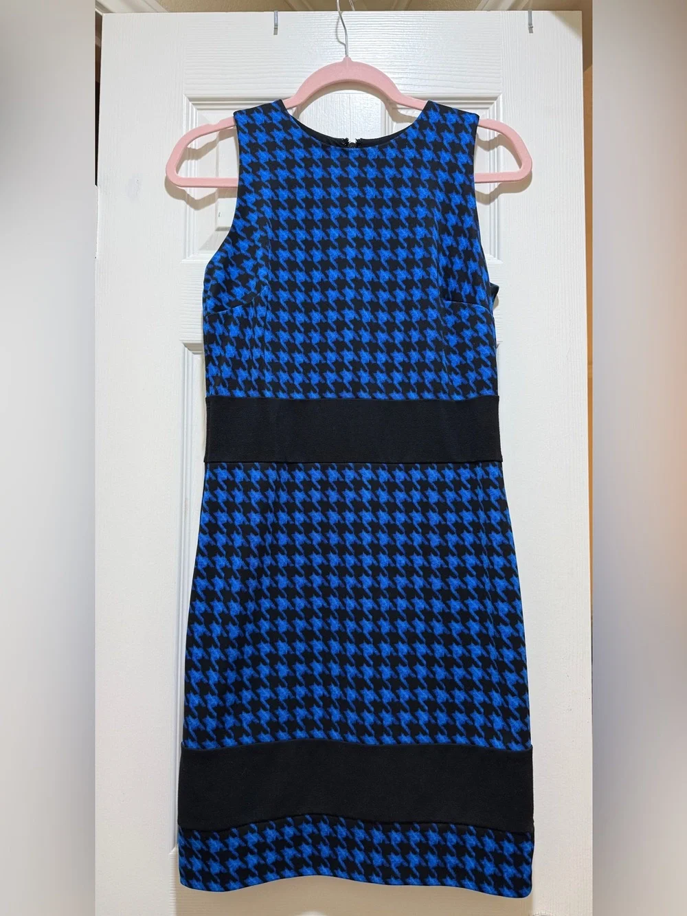 Michael Kors Blue Black Houndstooth Sheath Dress Size 6 Sleeveless